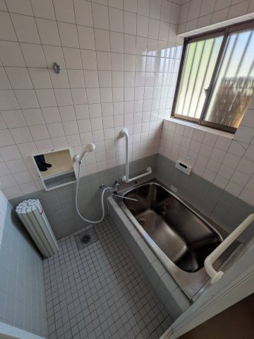 バス・シャワールーム　お風呂です