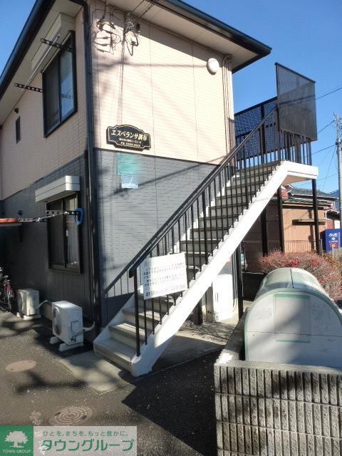 エントランス　★人気の調布駅１Ｋタイプのアパート★