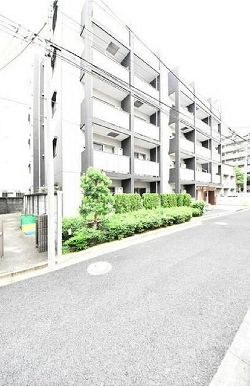 建物外観　グリシーナ上北沢