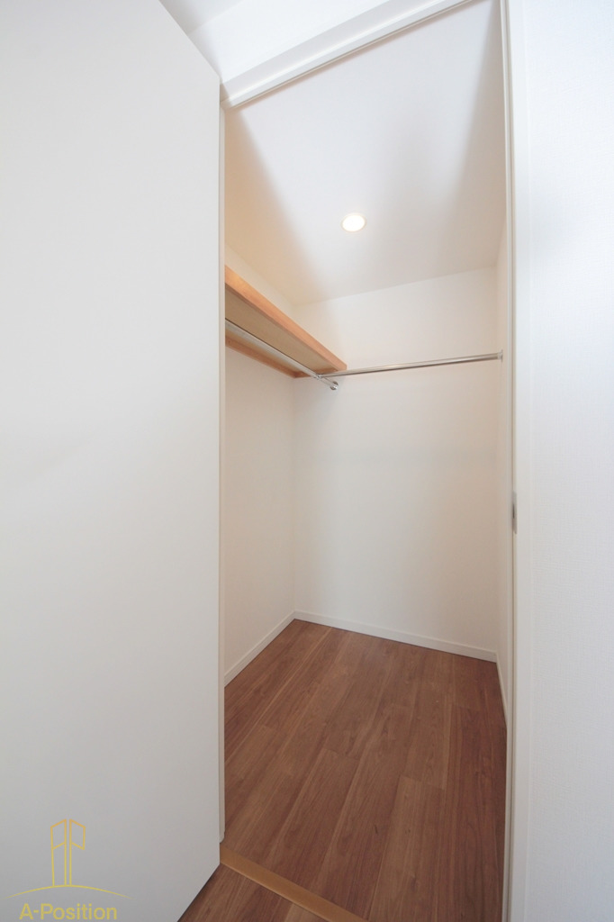 収納　アンビエンテ四ツ橋