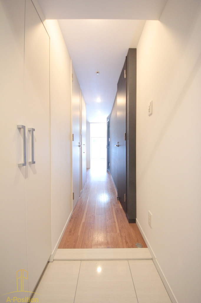 玄関　アンビエンテ四ツ橋