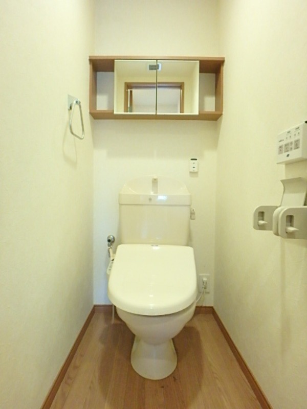 トイレ　図面と現状に相違がある場合には現状を優先