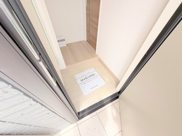 玄関　素敵な玄関は毎朝あなたを元気に送りだしてくれますよ。