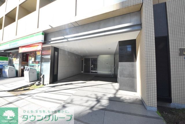 エントランス　エントランス