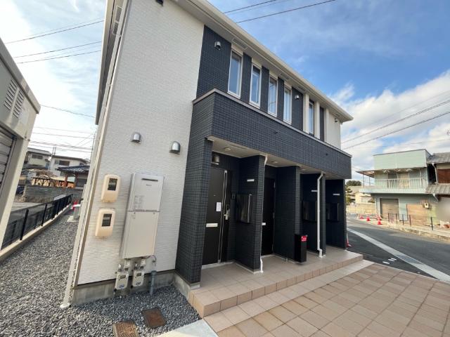 建物外観　外観写真（昼）
