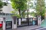 小学校　新宿区立淀橋第四小学校（小学校）まで502m