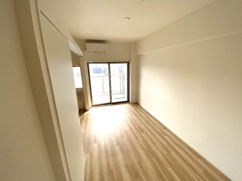 その他部屋・スペース　白を基調にした明るいお部屋です。