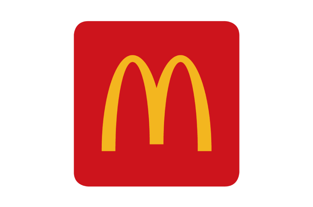 飲食店　マクドナルド通天閣前店（飲食店）まで422m