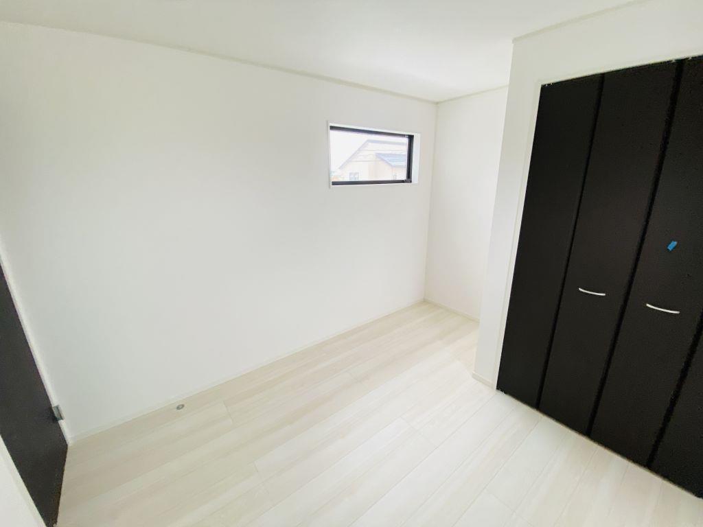 その他部屋・スペース　洋室5.25帖北