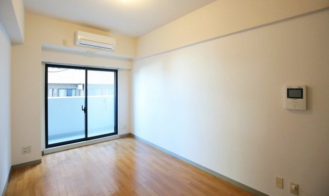 居室・リビング　きれいなお部屋