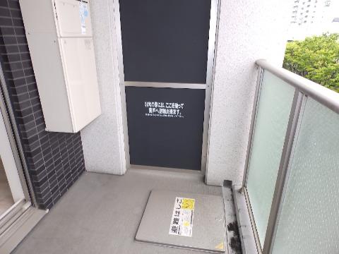 バルコニー　ベランダ