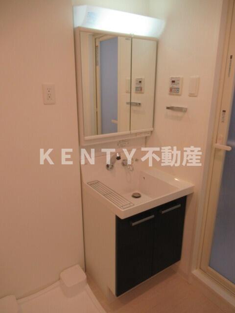 洗面設備　忙しい朝には欠かせない洗面所です