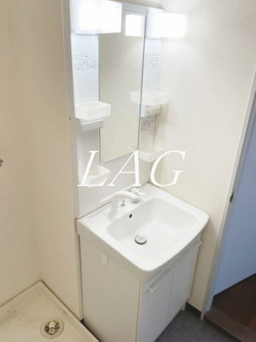 洗面設備　洗面台です。