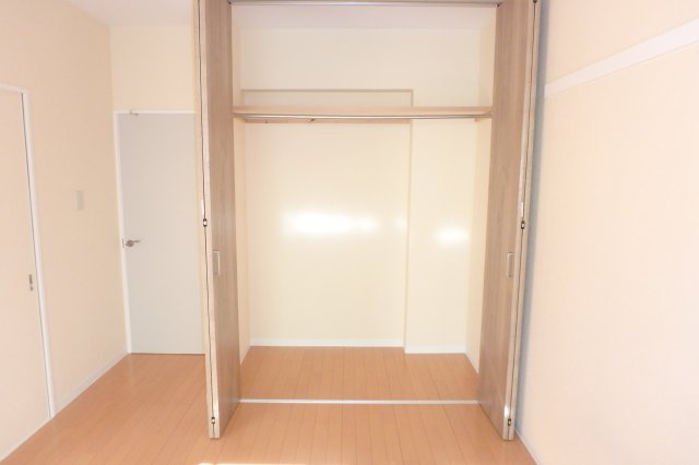 収納　他のお部屋の参考写真となります。