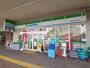 コンビニ　ファミリーマート 堺北野田駅前店（コンビニ）まで373m