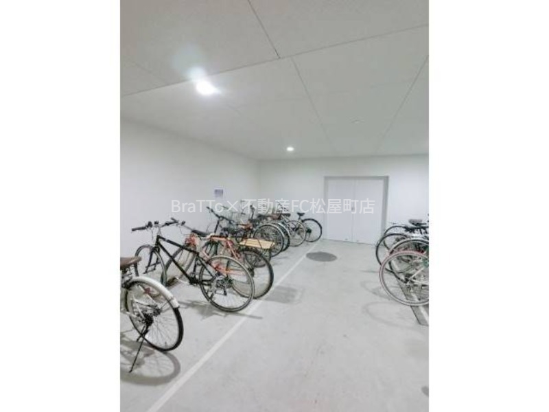 その他共有部分　マンション共有部分（駐輪場）