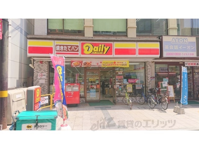 コンビニ　デイリーヤマザキ近鉄奈良駅前店（コンビニ）まで90m