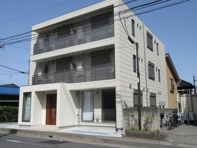 建物外観　★駅又は現地待ち合わせでご案内が可能です★