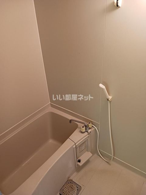 サンライフアイ A棟の風呂写真