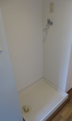 その他設備　オレンジコート西心斎橋　室内洗濯機置き場