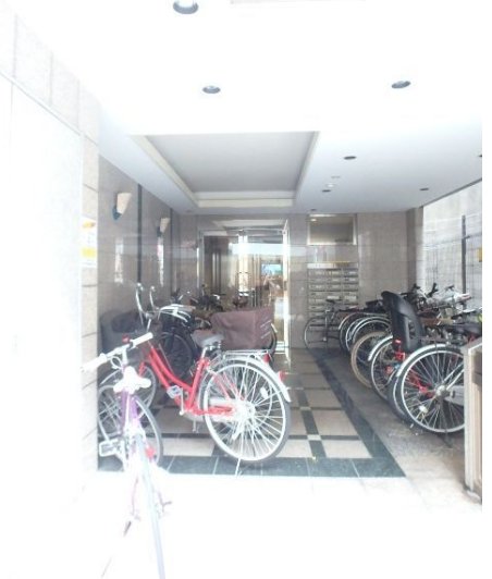 駐車場　オレンジコート西心斎橋　駐輪場