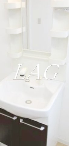 洗面設備　独立洗面台です。