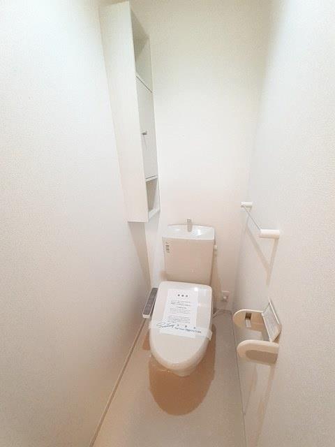 グリッターコートIIのトイレ写真