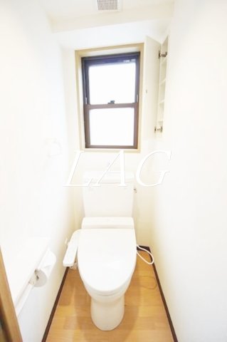 トイレ　トイレです。