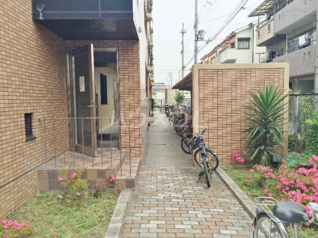 ファインスクエアの外観写真