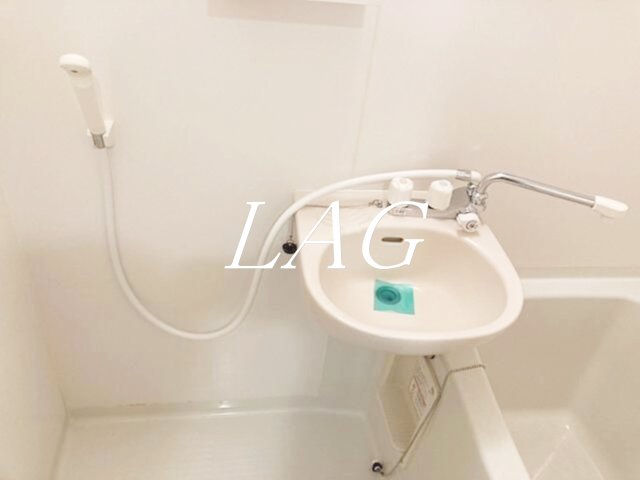 洗面設備　洗面台です。