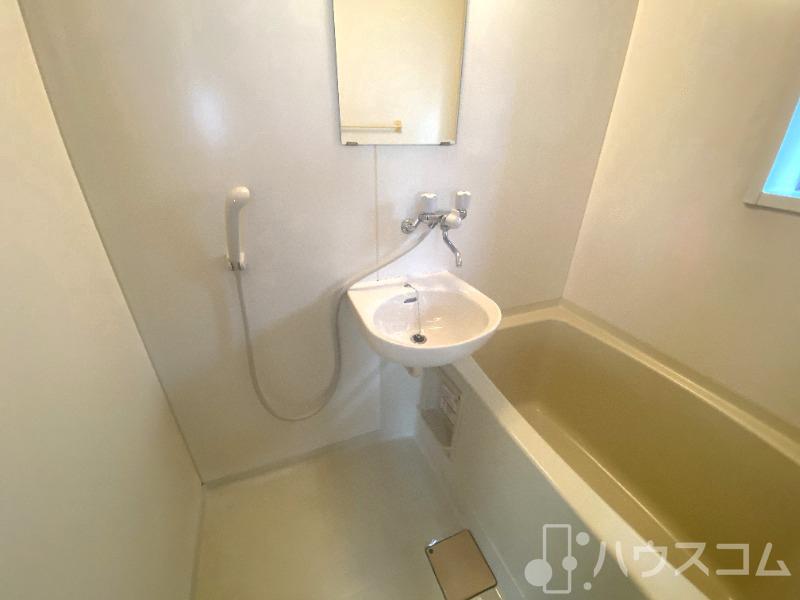 バス・シャワールーム　お風呂・トイレ独立です！
