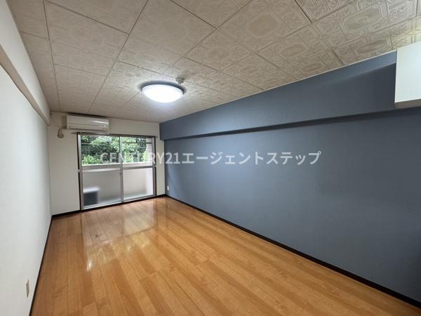 オーブ2の居間写真