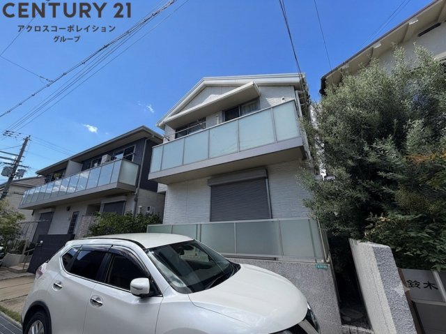 建物外観　敷地内駐輪場あり！