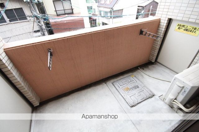 広島電鉄宇品線 日赤病院前駅 徒歩7分 10階建 築16年の内装写真