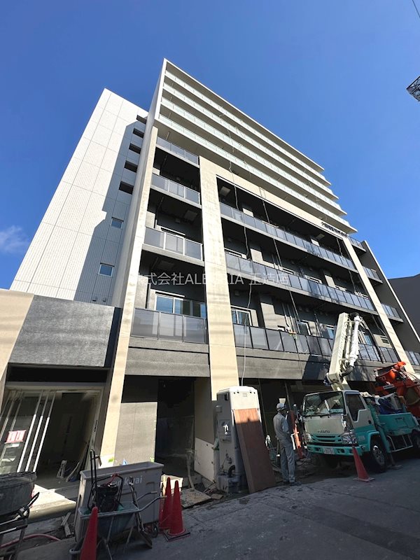 地下鉄千日前線 今里駅 徒歩3分 9階建 築2年の外観写真