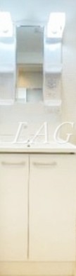 洗面設備　洗面台です。