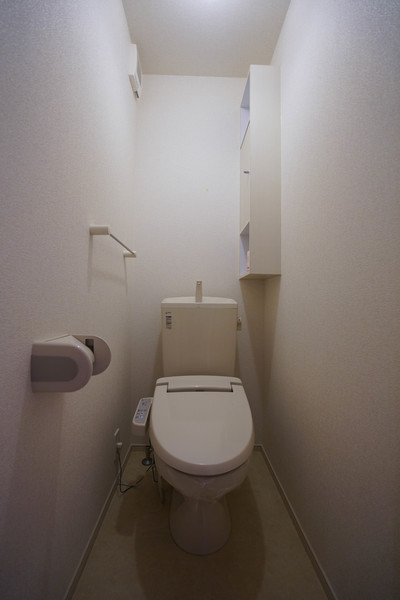 トイレ　同じ建物の別なお部屋