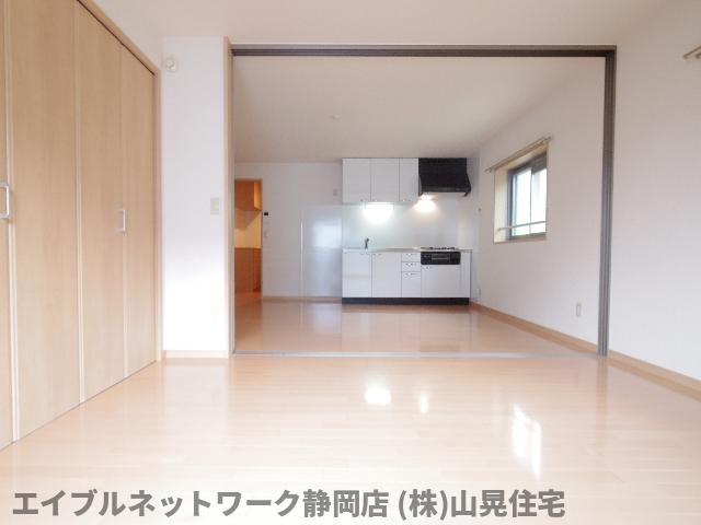居室・リビング　ゆったり過ごせるリビングです