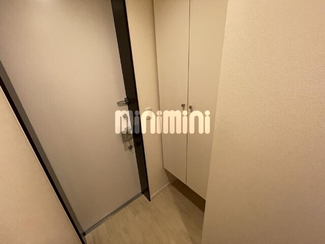 パークメゾン神田 Aの玄関写真