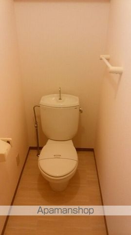 ルミエール藤崎のトイレ写真
