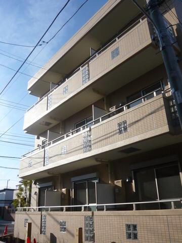 建物外観　キレイな外観