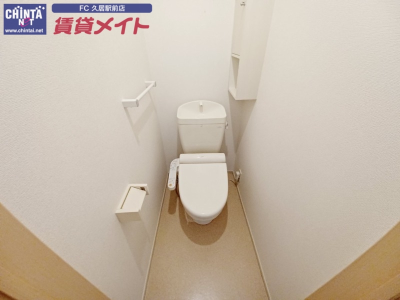 トイレ　同型参考写真