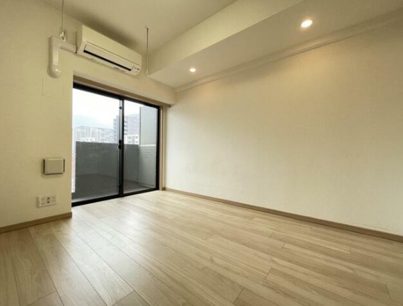 居室・リビング　6帖のお部屋です。