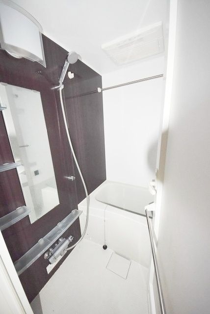 バス・シャワールーム　※別部屋参考写真
