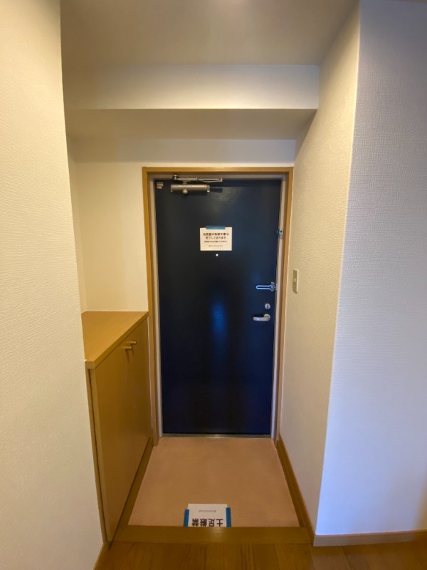 玄関　別号室