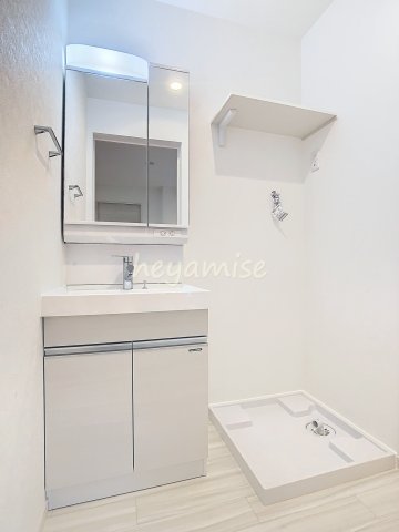 洗面設備　※同系型の写真になります。