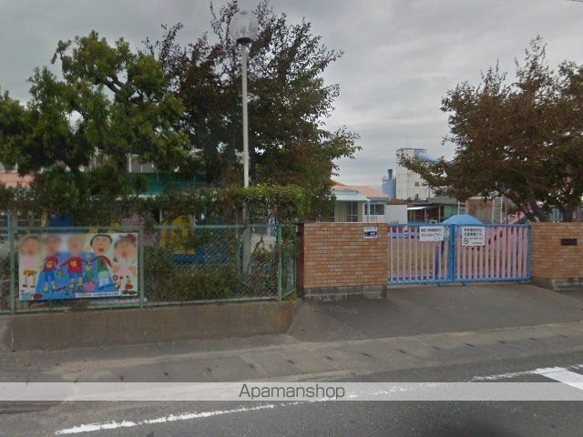 幼稚園・保育園　中幼稚園（幼稚園・保育園）まで650m