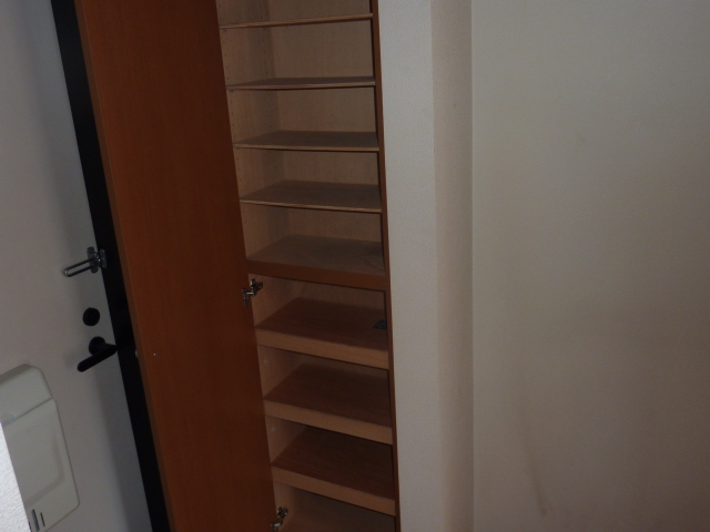 収納　下駄箱♪靴20足以上入ります♪