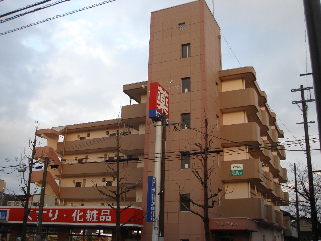 北九州市戸畑区天神のマンションの建物外観