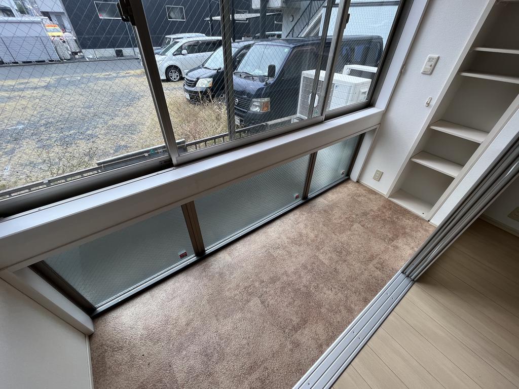 バルコニー　ルームコートあります☆